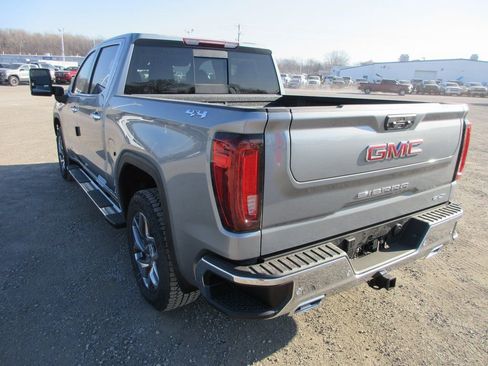 New 2026 GMC Sierra 1500 SLT w/ SLT Premium Plus Package image 9