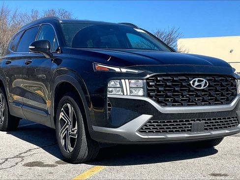 Used 2023 Hyundai Santa Fe SEL image 3