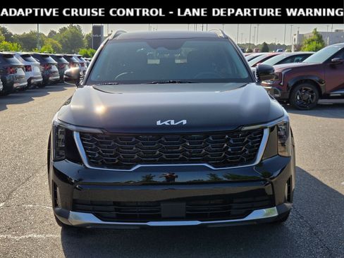 Used 2025 Kia Sorento S w/ Panoramic Sunroof Package FWD image 2
