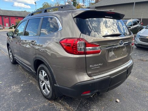 Used 2021 Subaru Ascent Premium w/ Convenience Package image 8