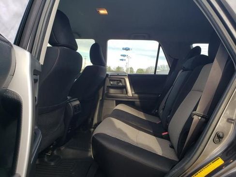 Used 2018 Toyota 4Runner SR5 image 12