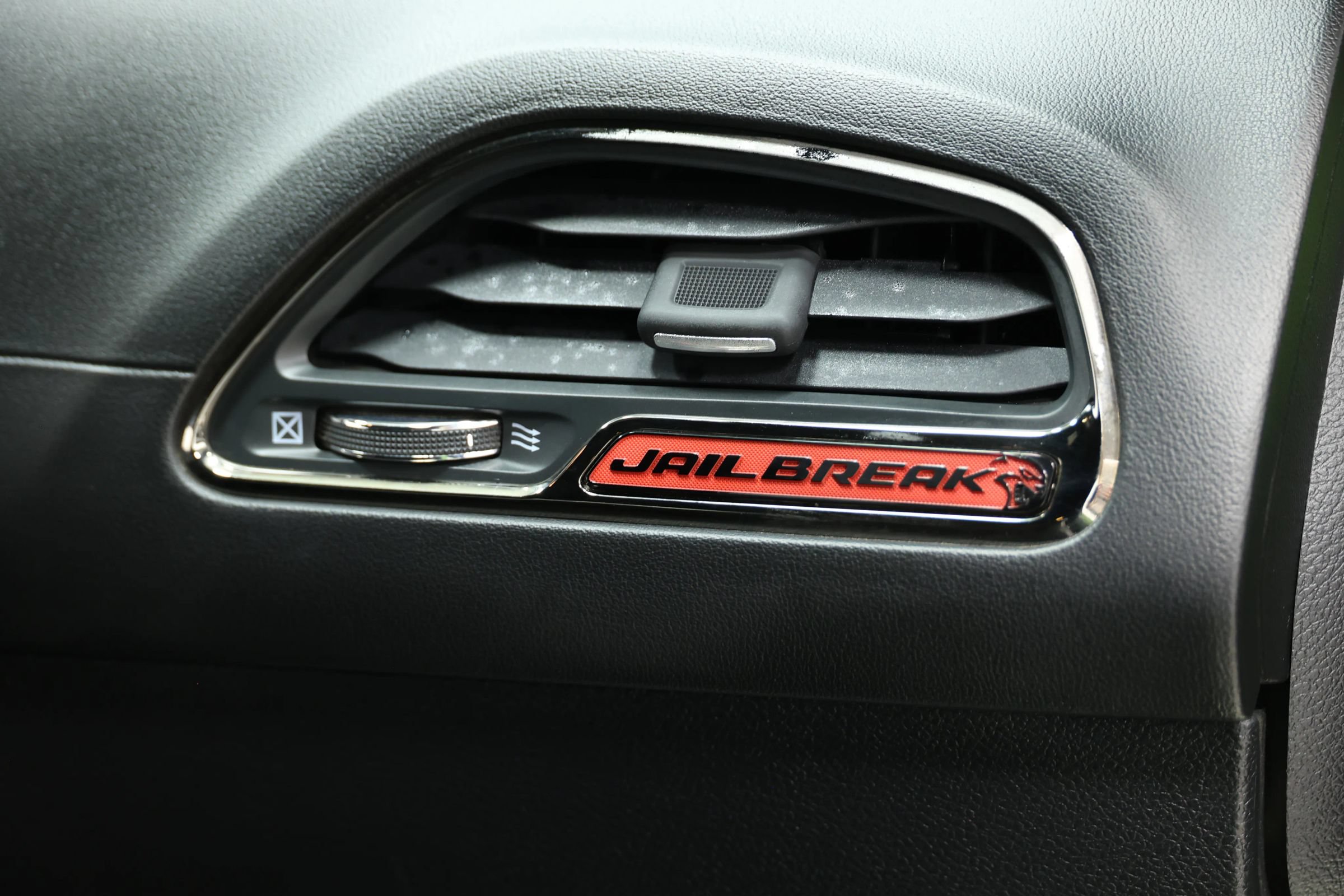 Used 2023 Dodge Challenger SRT Hellcat RWD image 95