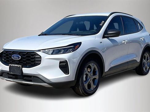 New 2026 Ford Escape ST-Line w/ Tech Pack #1 image 2