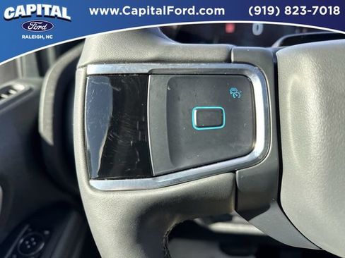 Certified 2025 Ford Expedition Active image 25