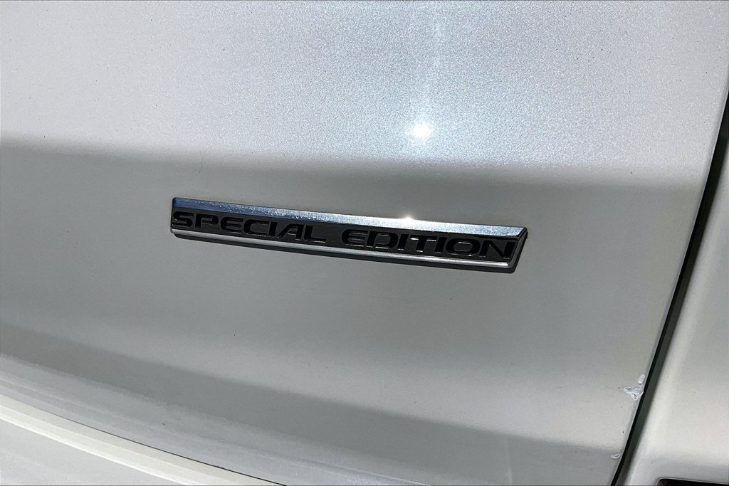 Used 2016 Honda CR-V SE image 24