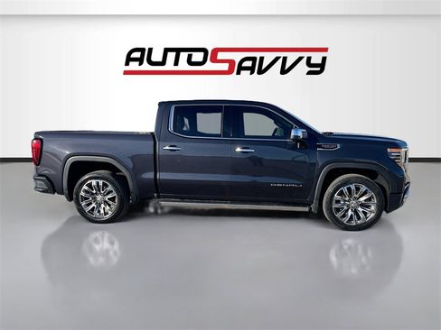 Used 2024 GMC Sierra 1500 Denali w/ Denali Reserve Package image 8