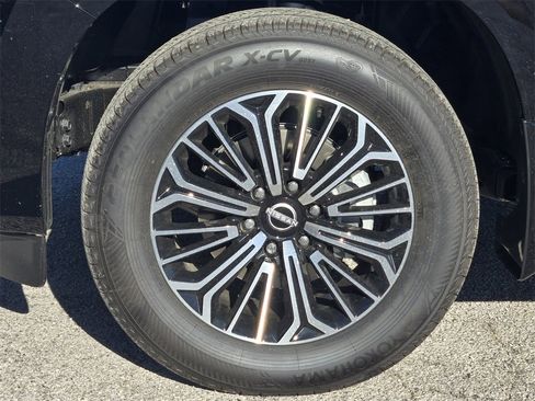 New 2026 Nissan Armada Platinum image 10