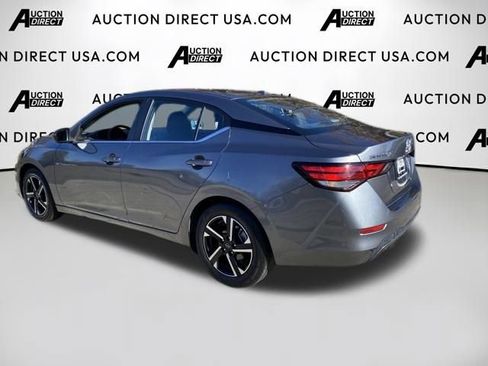 Used 2024 Nissan Sentra SV image 20