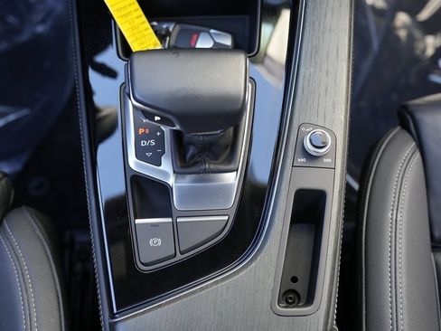 Used 2021 Audi A4 2.0T Premium Plus w/ Premium Plus Package image 41