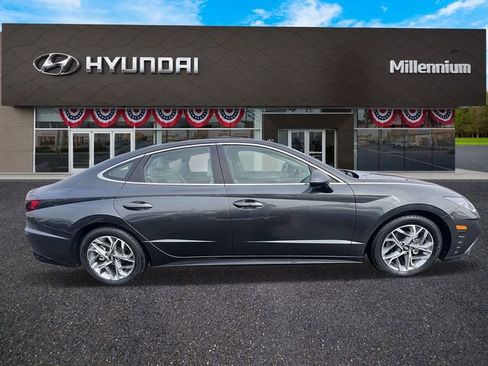 Certified 2023 Hyundai Sonata SEL w/ Convenience Package image 4