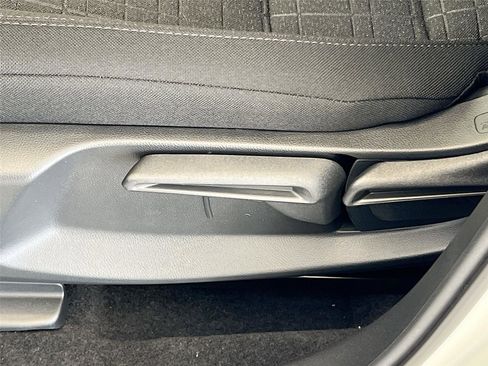 New 2027 Honda HR-V LX image 20