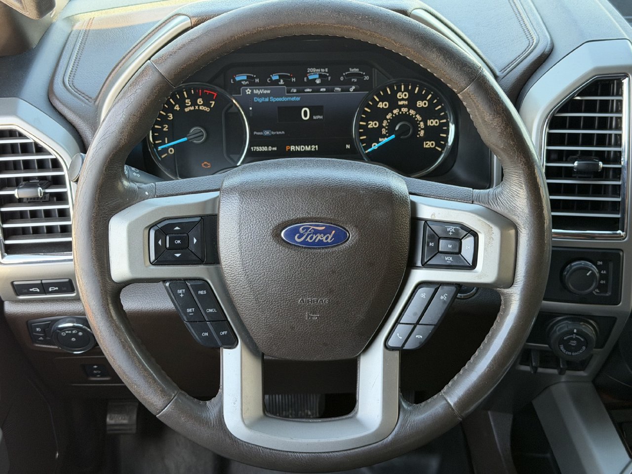 Used 2016 Ford F150 King Ranch w/ Equipment Group 601A Luxury AWD/4WD image 12