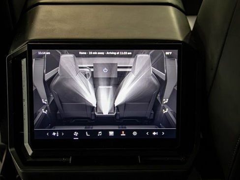 Used 2025 Tesla Cybertruck AWD Crew Cab image 15