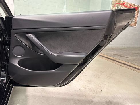 Used 2022 Tesla Model 3 Performance AWD/4WD image 13