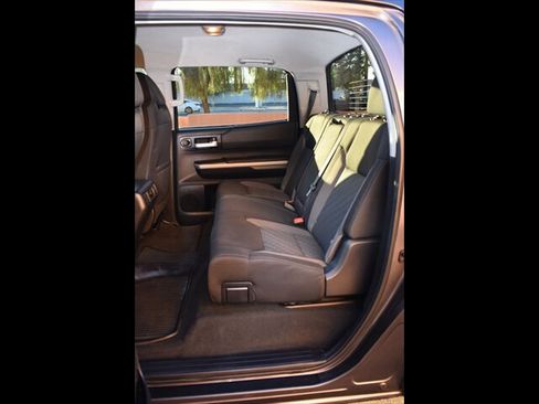 Used 2016 Toyota Tundra SR5 w/ SR5 Upgrade Package image 19