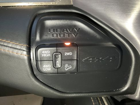 Used 2020 RAM 2500 Limited image 37