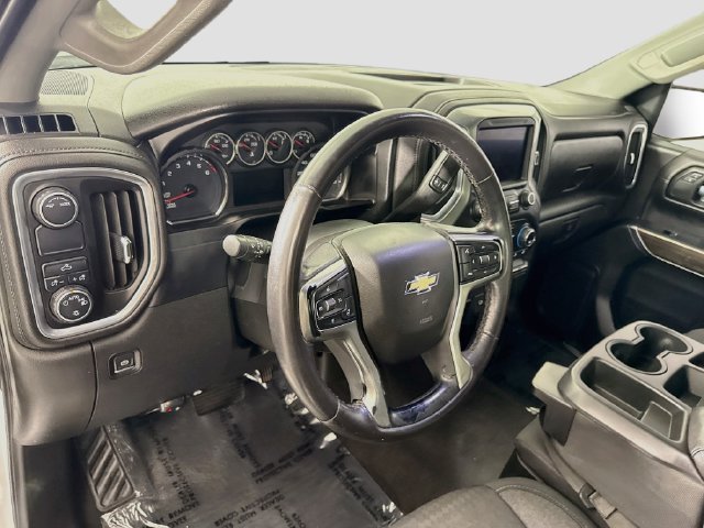 Used 2021 Chevrolet Silverado 1500 LT RWD image 9