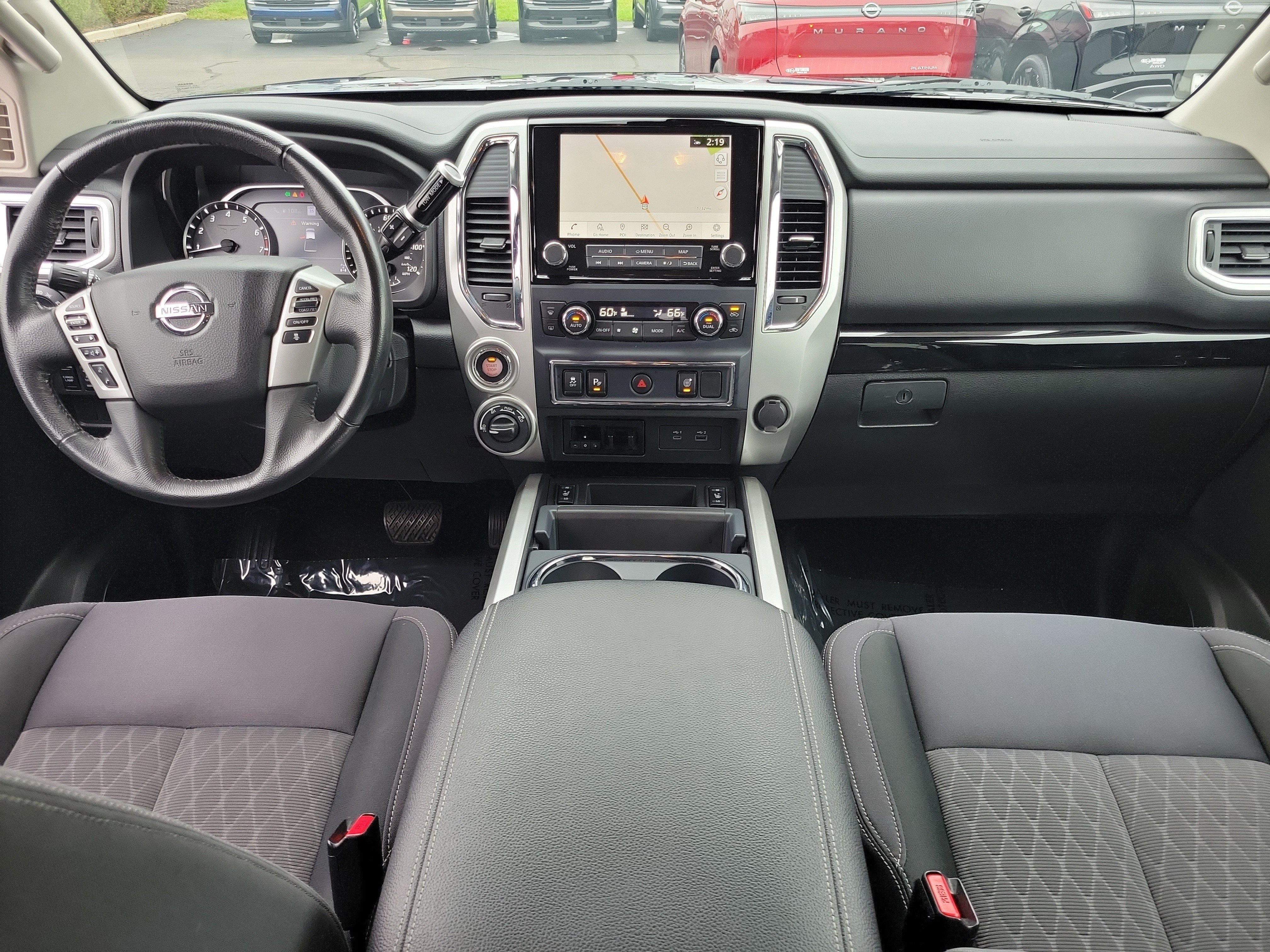 Used 2021 Nissan Titan SV w/ SV Convenience Package AWD/4WD image 9
