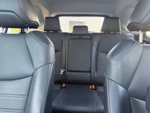 Used 2023 Toyota RAV4 XLE Premium AWD/4WD image 33