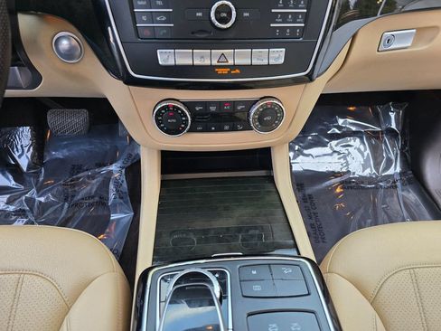 Used 2016 Mercedes-Benz GLE 350 4MATIC image 24