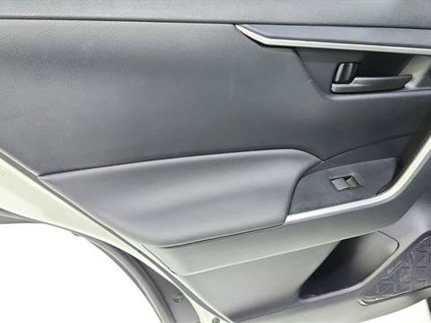 Used 2025 Toyota RAV4 LE FWD image 19