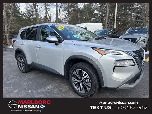 Certified 2023 Nissan Rogue SV image 1