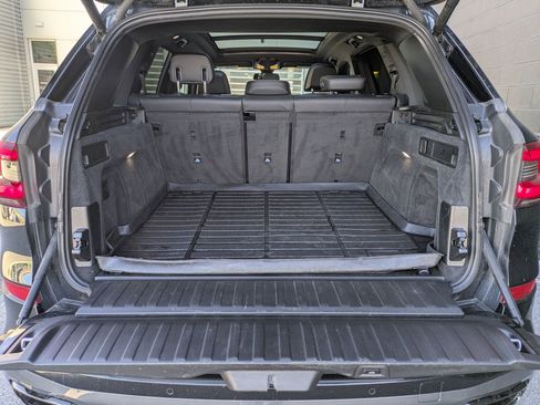 Used 2022 BMW X5 M50i w/ Parking Assistance Package image 26