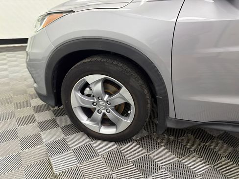 Used 2020 Honda HR-V LX image 11