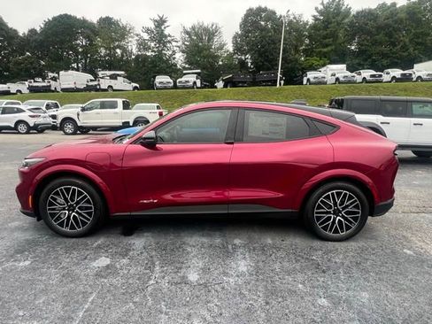 New 2025 Ford Mustang Mach-E Premium image 13