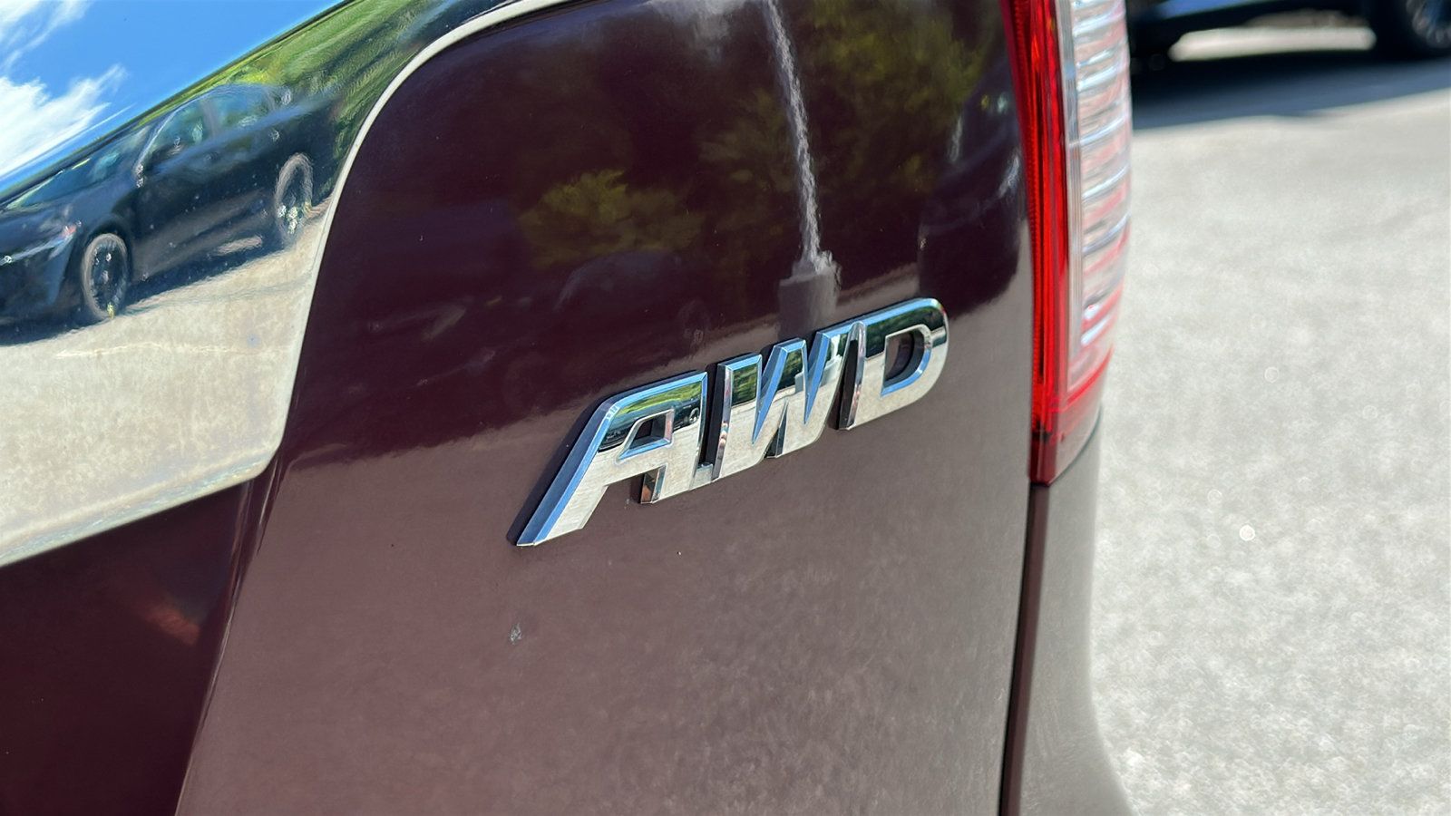 Used 2015 Honda CR-V Touring image 11