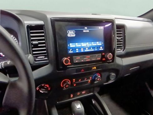 Certified 2023 Nissan Frontier SV w/ Midnight Edition Package AWD/4WD image 16