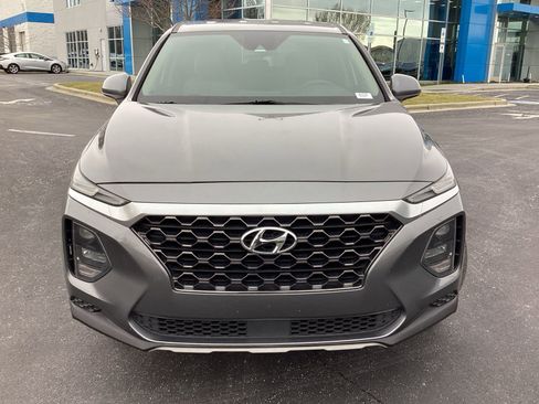 Used 2020 Hyundai Santa Fe SE image 4