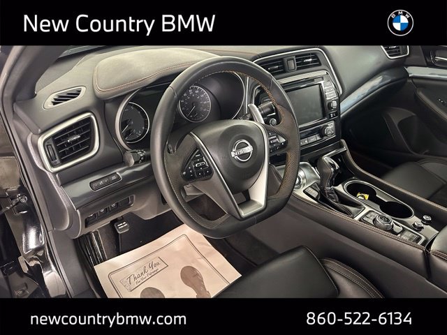 Used 2023 Nissan Maxima SR w/ Sport Mat Group FWD image 11