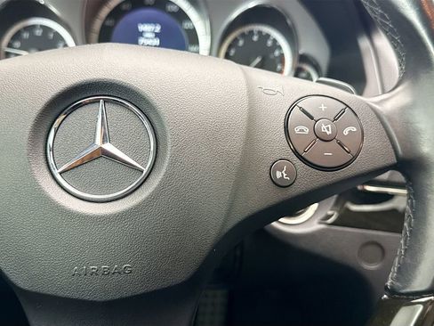 Used 2010 Mercedes-Benz E 550 Coupe image 12