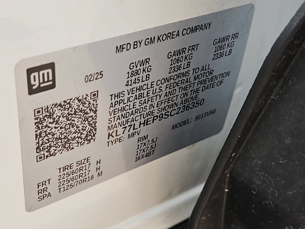 Used 2025 Chevrolet Trax LT w/ LT Convenience Package FWD image 36