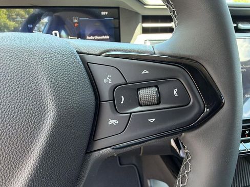 New 2027 Chevrolet Bolt LT w/ Comfort Package FWD image 20