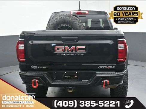 Used 2026 GMC Canyon AT4X w/ AT4X AEV Edition image 4