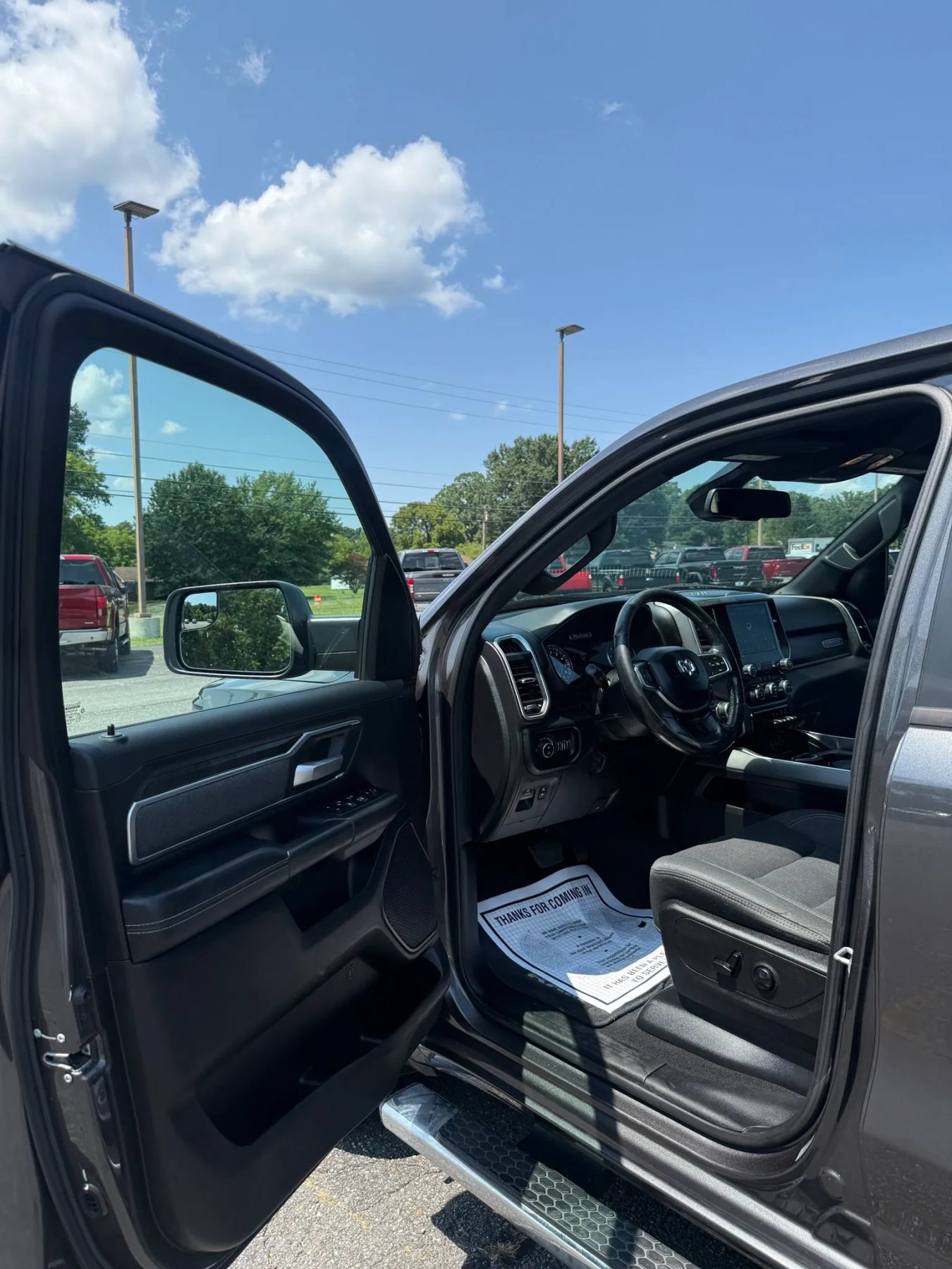 Used 2019 RAM 1500 Big Horn AWD/4WD image 18