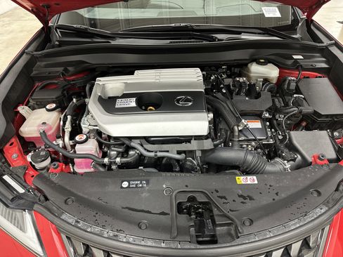 Used 2019 Lexus UX 250h w/ Premium Package image 34