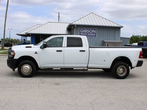 Used 2024 RAM 3500 Tradesman AWD/4WD image 6