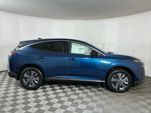 New 2025 Nissan Murano SL image 8