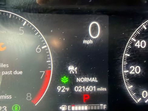 Used 2025 Honda Odyssey Sport-L image 2