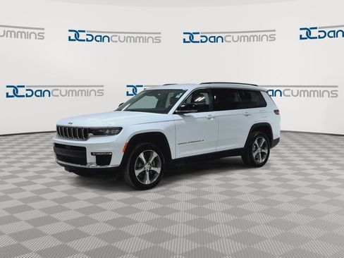 Used 2023 Jeep Grand Cherokee L Limited w/ Trailer Tow Group (B) AWD/4WD image 4