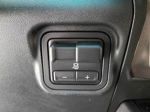 Used 2024 GMC Hummer EV 3X w/ Omega Edition AWD/4WD image 33