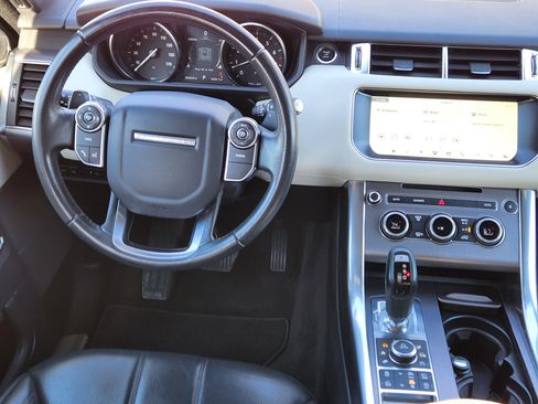Used 2017 Land Rover Range Rover Sport image 27