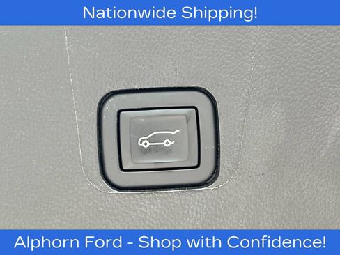 Used 2023 Chevrolet Traverse LT w/ LPO, Floor Liner Package AWD/4WD image 37