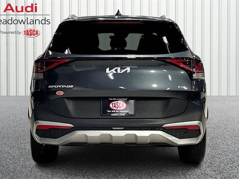 Used 2023 Kia Sportage EX image 5