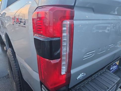 Certified 2023 Ford F250 XLT w/ 360-Degree Camera Package image 6