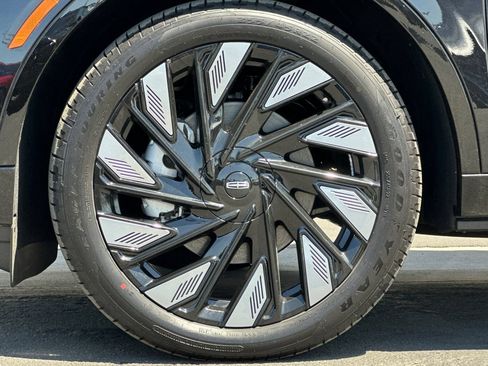 New 2026 Lincoln Nautilus Black Label w/ Jet Appearance Package AWD/4WD image 25