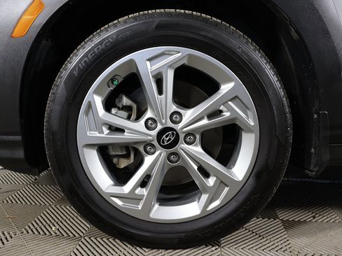Used 2023 Hyundai Kona SEL image 18
